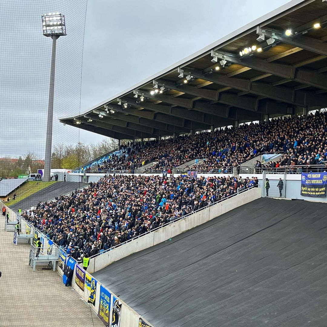 1. FC Saarbrücken – SV Waldhof Mannheim 2-1 (2)