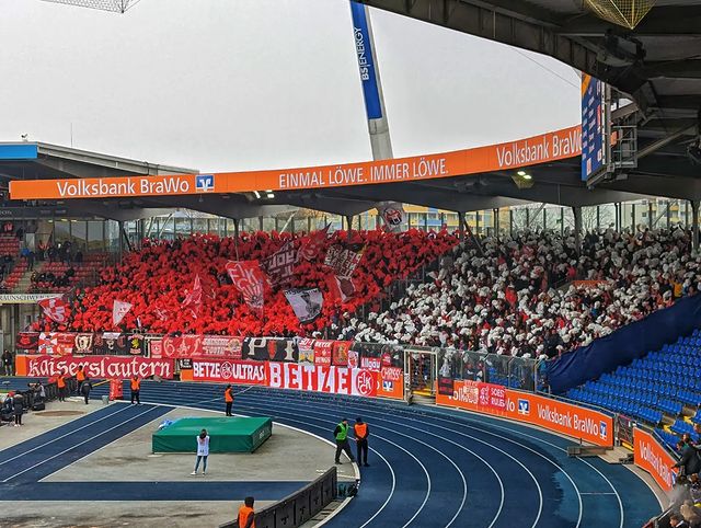 Eintracht Braunschweig – 1. FC Kaiserslautern 1-0 (3)