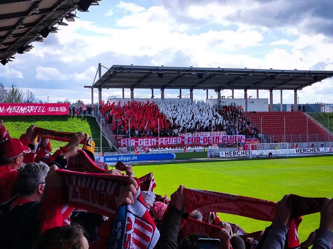 FSV Zwickau – Rot-Weiss Essen 1-1 (abgebrochen)