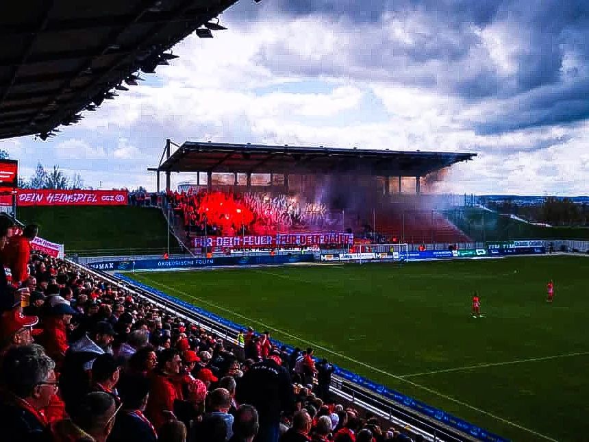 FSV Zwickau – Rot-Weiss Essen 1-1 (abgebrochen) (2)