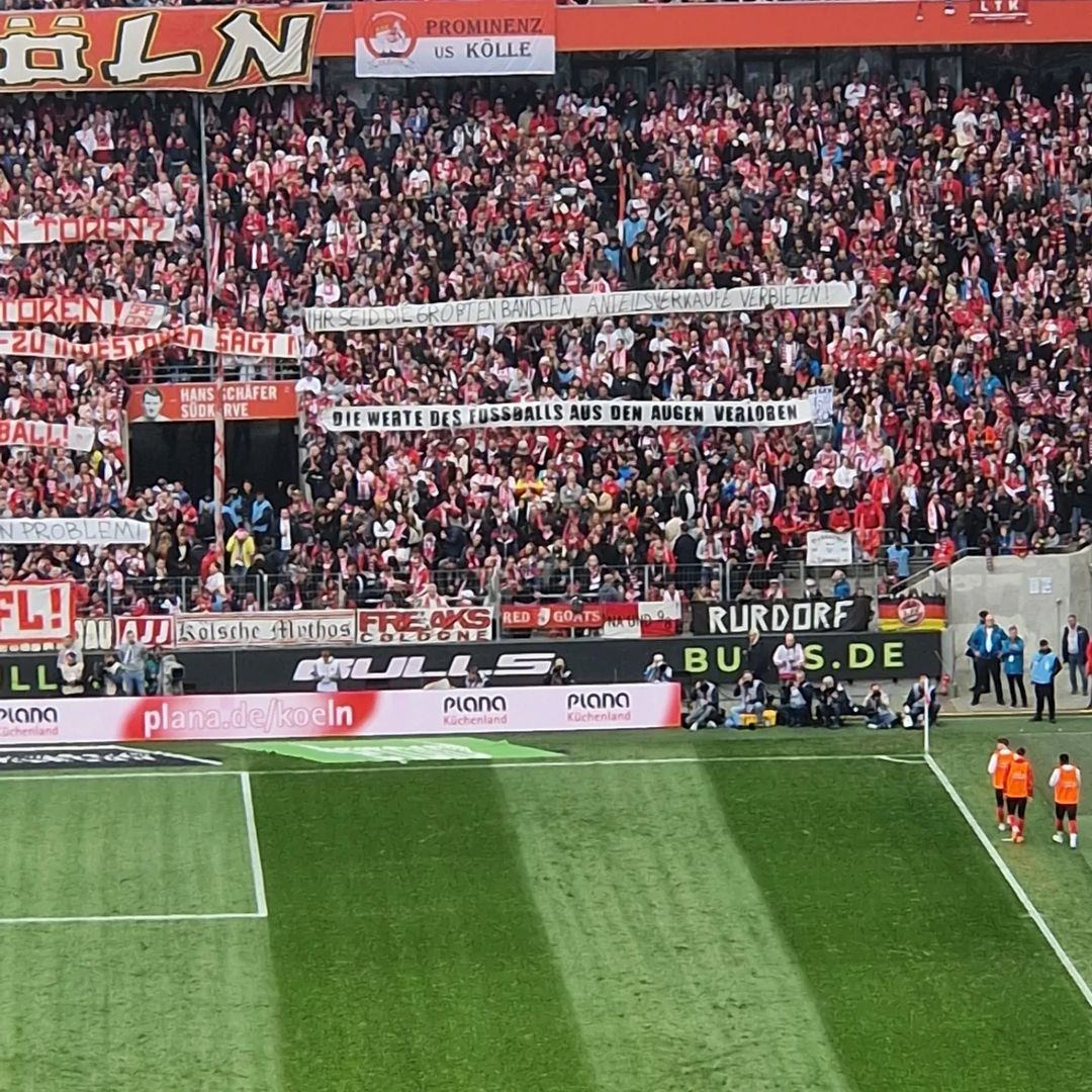 1. FC Köln – SC Freiburg 0-1 (49)