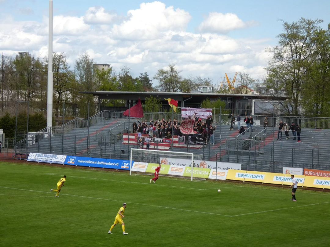 Wacker Burghausen – Würzburger Kickers 0-2 (1)