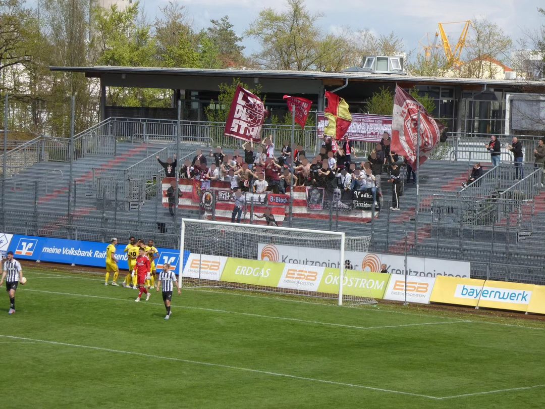 Wacker Burghausen – Würzburger Kickers 0-2 (2)