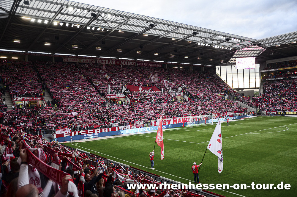 1. FSV Mainz 05 – FC Schalke 04 2-3 (3)