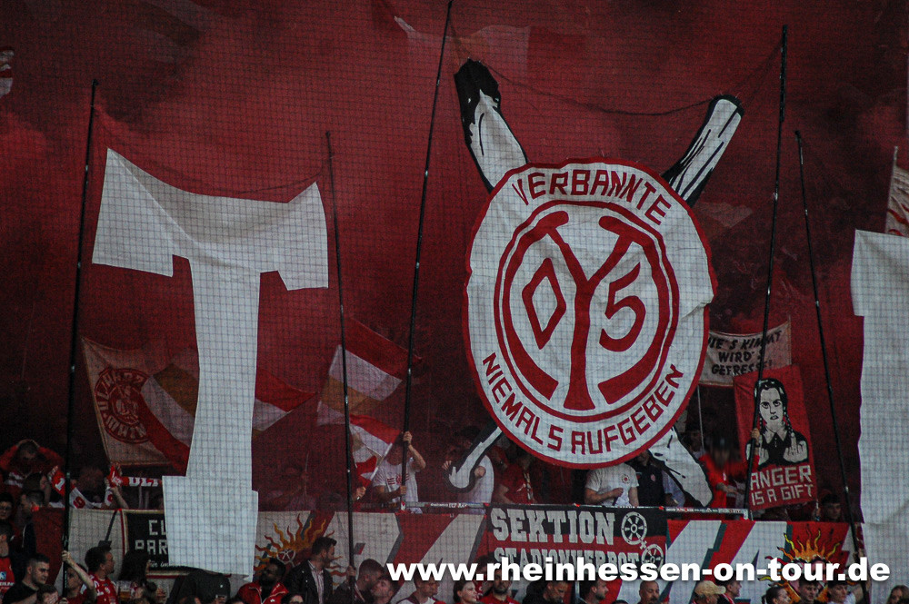 1. FSV Mainz 05 – FC Schalke 04 2-3 (14)