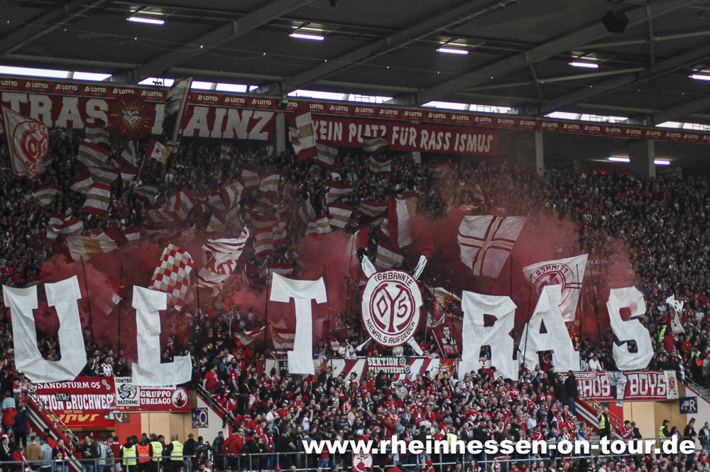 1. FSV Mainz 05 – FC Schalke 04 2-3 (16)