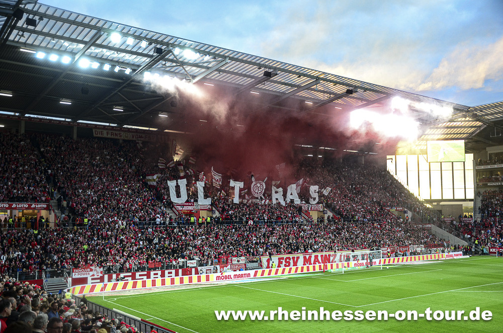 1. FSV Mainz 05 – FC Schalke 04 2-3 (22)
