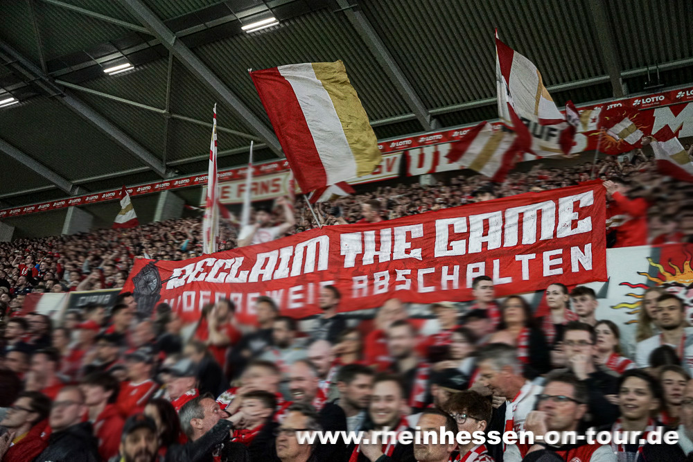 1. FSV Mainz 05 – FC Schalke 04 2-3 (28)