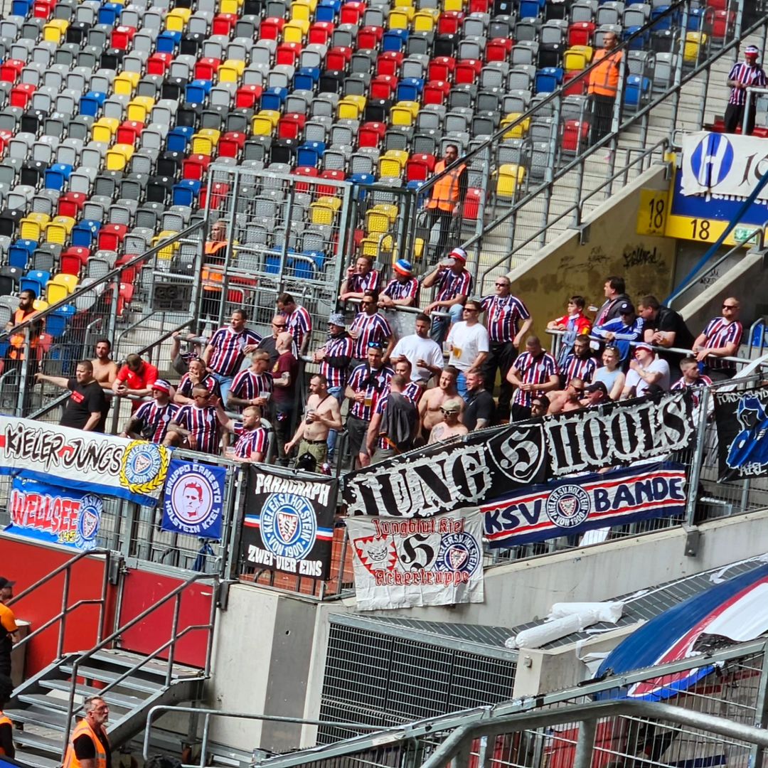 Fortuna Düsseldorf – Holstein Kiel 3-0 (3)
