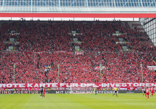 1. FC Kaiserslautern – DSC Arminia Bielefeld 1-2 (6)