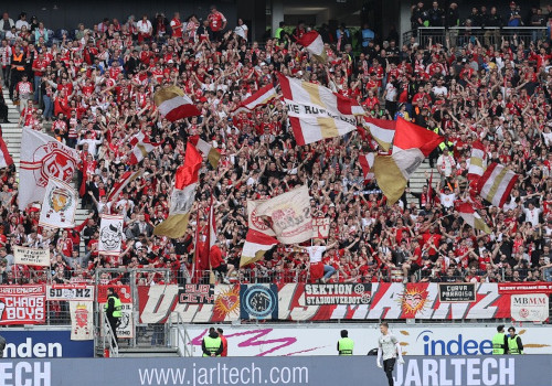Eintracht Frankfurt – 1. FSV Mainz 05 3-0 (10)