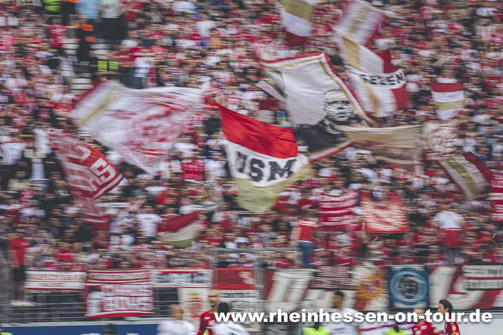 Eintracht Frankfurt – 1. FSV Mainz 05 3-0 (16)