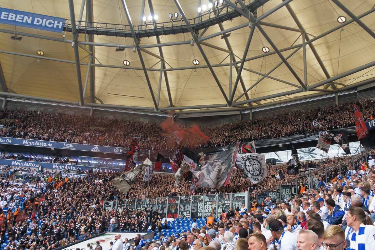 FC Schalke 04 – Eintracht Frankfurt 2-2 (4)