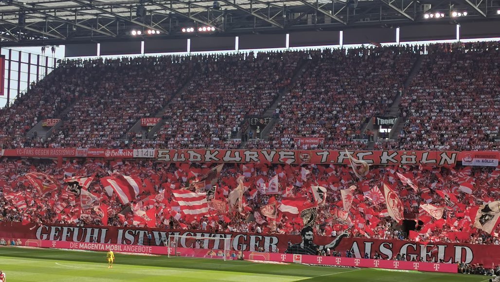 1. FC Köln – FC Bayern München 1-2 (30)