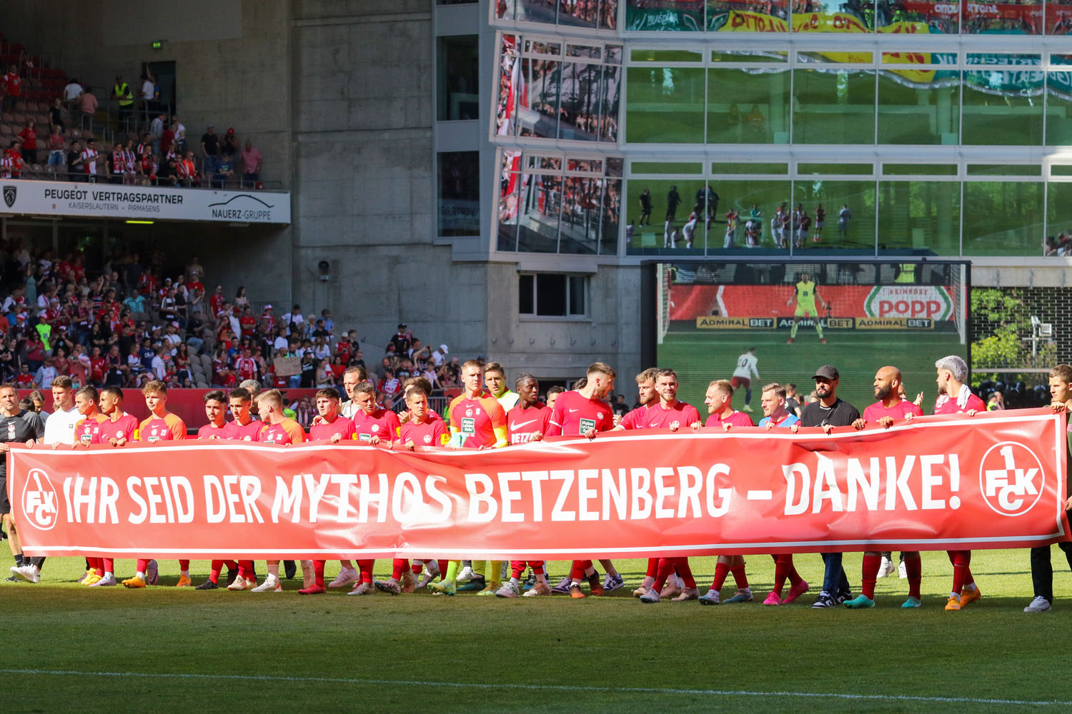 1. FC Kaiserslautern – Fortuna Düsseldorf 0-3 (11)