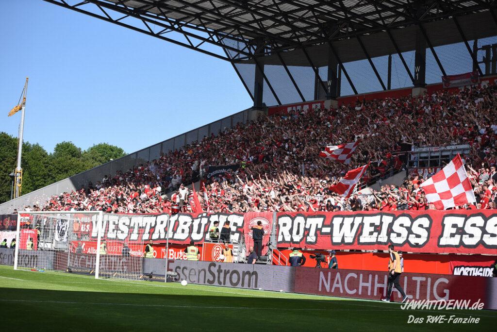 Rot-Weiss Essen – Rot-Weiß Oberhausen 2-0 (7)