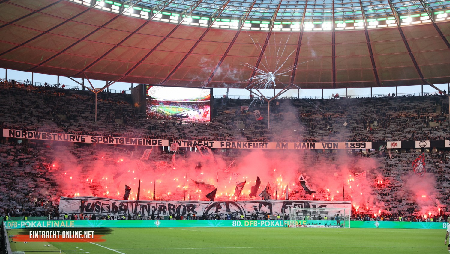 RB Leipzig – Eintracht Frankfurt 2-0 (45)