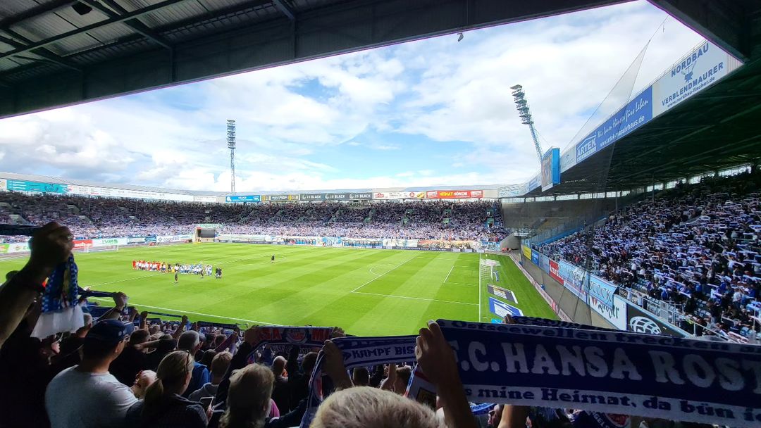 FC Hansa Rostock – FC Sevilla 2-1 (11)