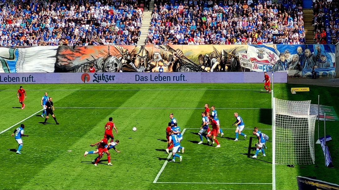 FC Hansa Rostock – FC Sevilla 2-1 (13)