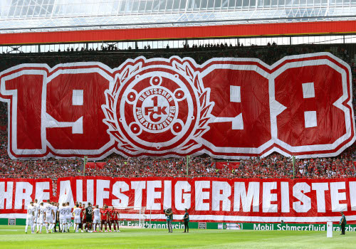 1. FC Kaiserslautern – FC St. Pauli 1-2 (12)
