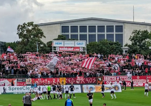 Gästefans | Berliner FC Dynamo – FSV Zwickau (29.07.2023) 3-0