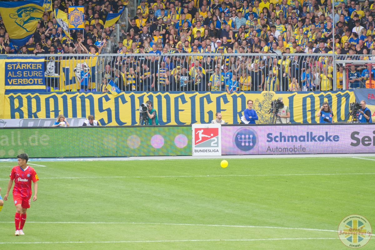 Eintracht Braunschweig – Holstein Kiel 0-1 (2)