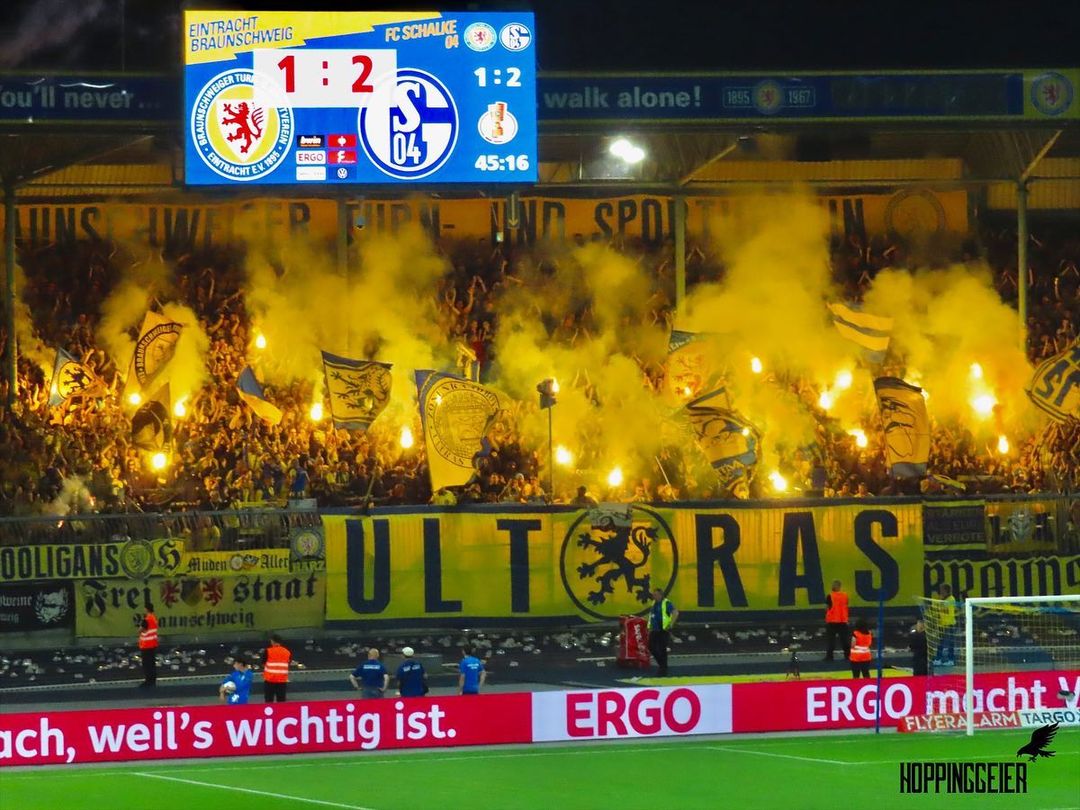 Eintracht Braunschweig – FC Schalke 04 1-3 (6)