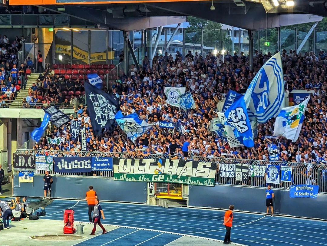 Eintracht Braunschweig – FC Schalke 04 1-3 (10)