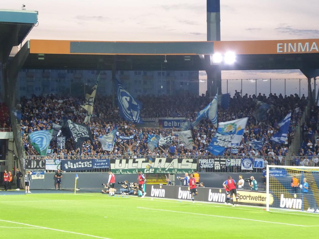 Eintracht Braunschweig – FC Schalke 04 1-3 (11)