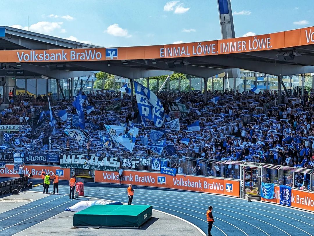 Eintracht Braunschweig – FC Schalke 04 1-0 (8)