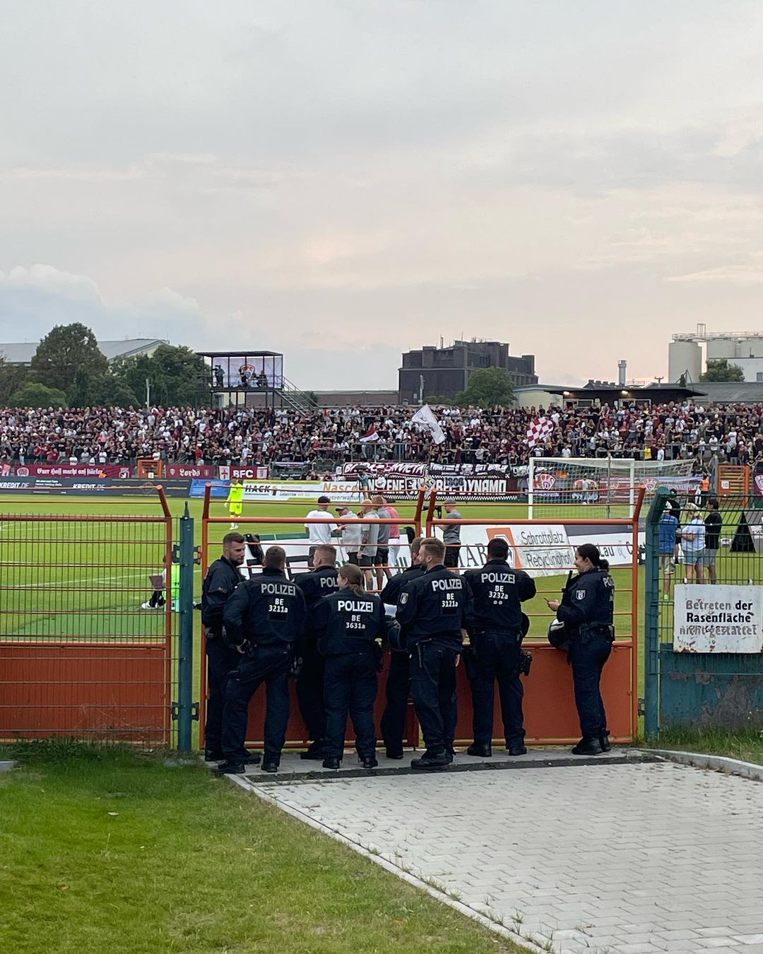 Berliner FC Dynamo – FC Carl Zeiss Jena 2-1 (2)