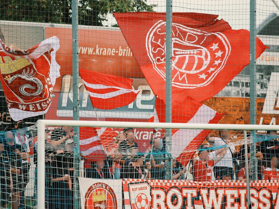Gästefans | SC Wiedenbrück – Rot Weiss Ahlen (25.08.2023) 1-1