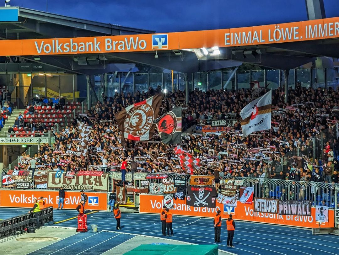 Eintracht Braunschweig – FC St. Pauli 1-1 (9)