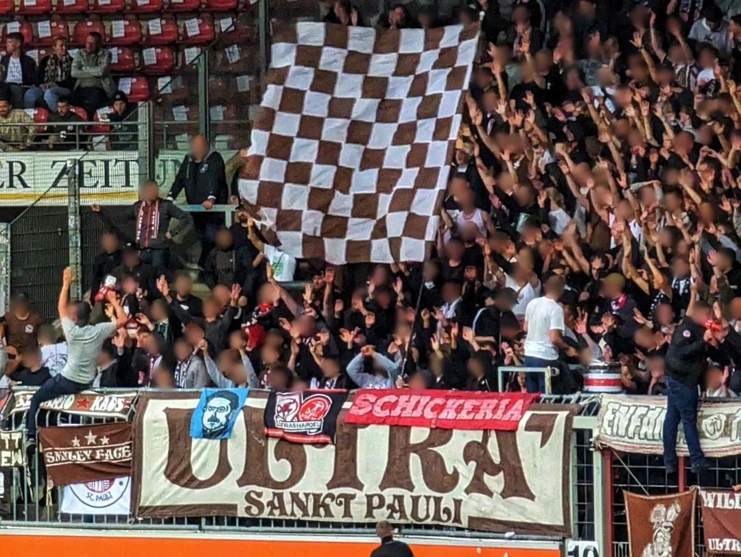 Eintracht Braunschweig – FC St. Pauli 1-1 (10)