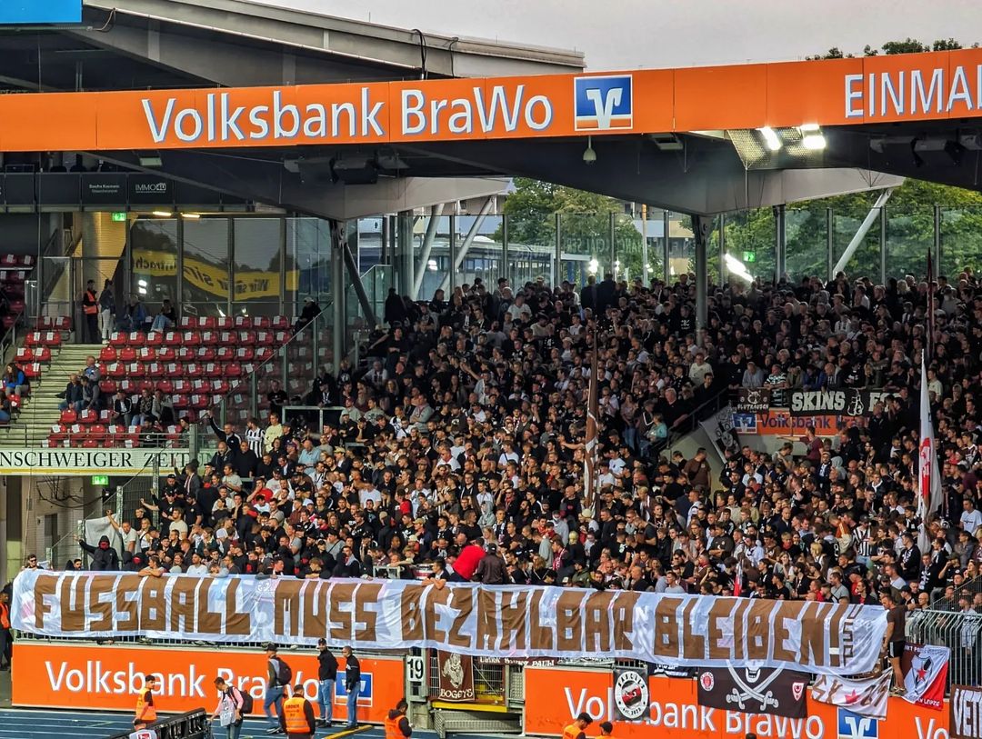 Eintracht Braunschweig – FC St. Pauli 1-1 (12)