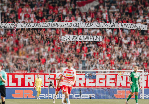 SSV Jahn Regensburg – MSV Duisburg 2-1 (11)