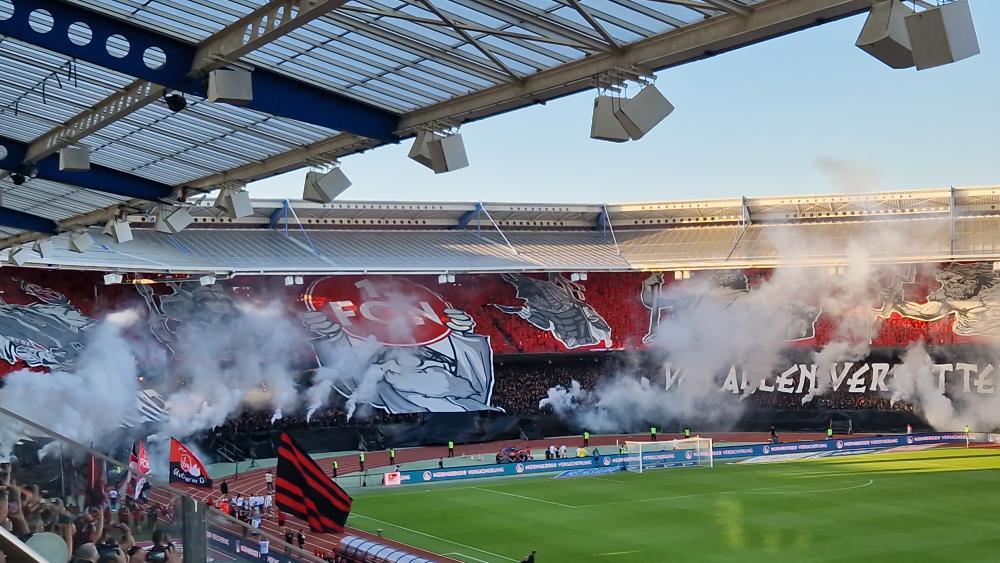 1. FC Nürnberg – SpVgg Fürth 1-1 (6)