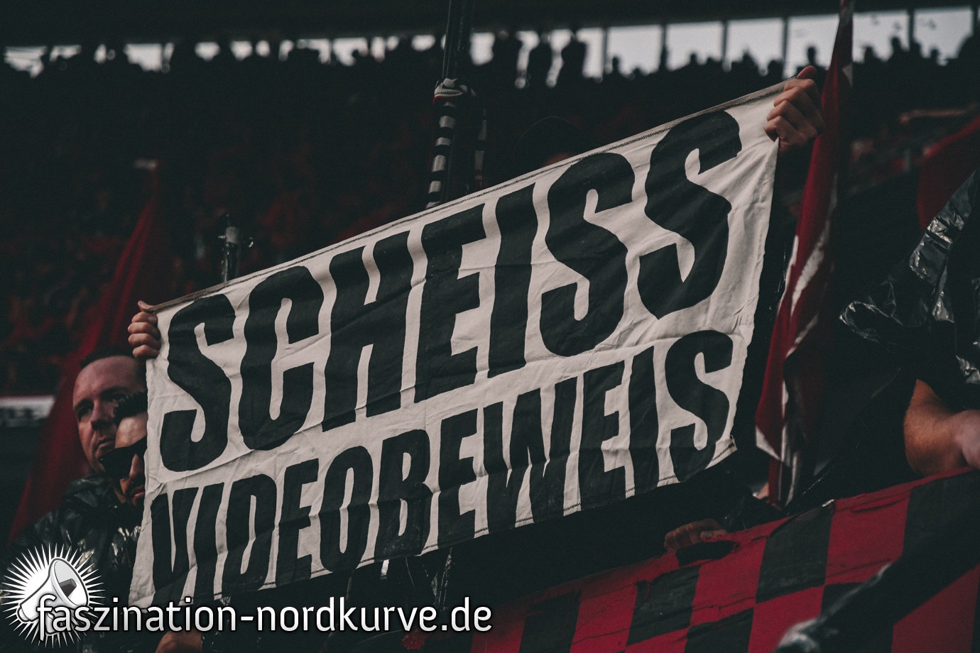 1. FC Nürnberg – SpVgg Fürth 1-1 (70)