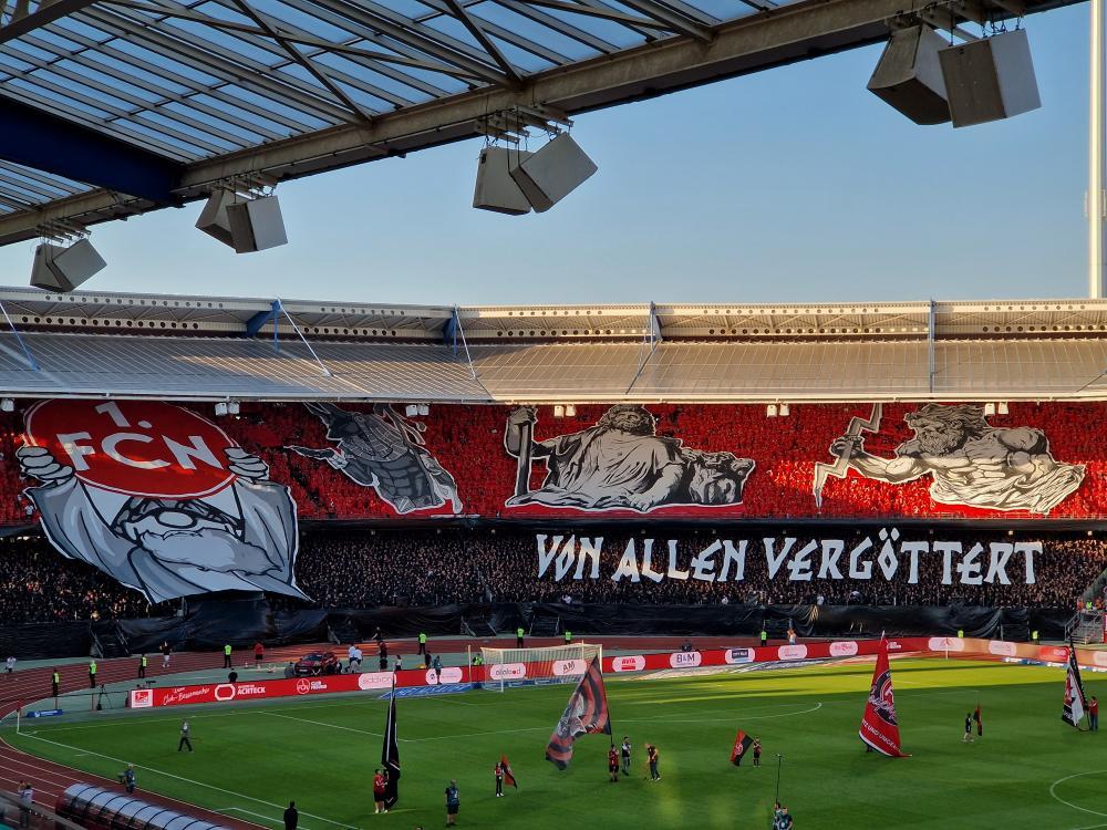1. FC Nürnberg – SpVgg Fürth 1-1 (86)