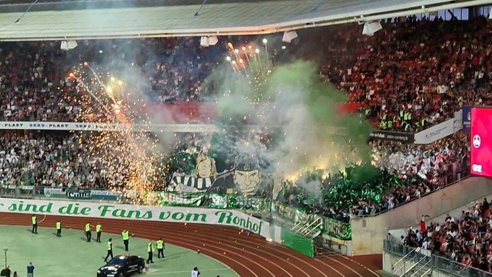 1. FC Nürnberg – SpVgg Fürth 1-1 (11)