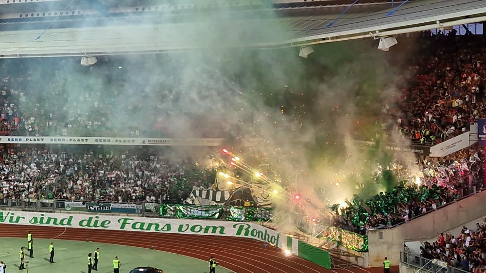 1. FC Nürnberg – SpVgg Fürth 1-1 (16)