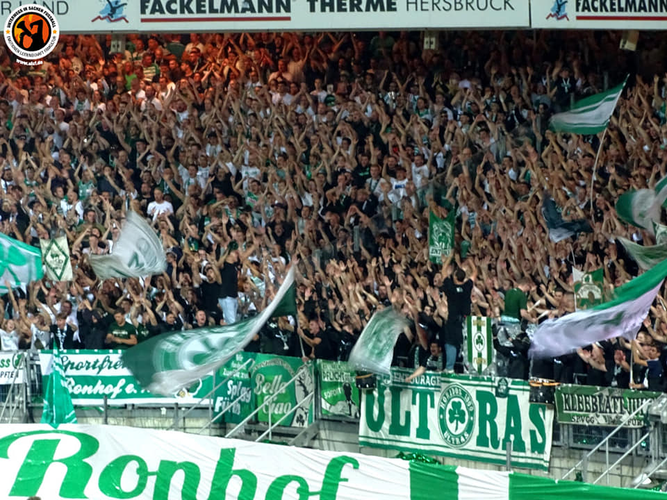 1. FC Nürnberg – SpVgg Fürth 1-1 (41)
