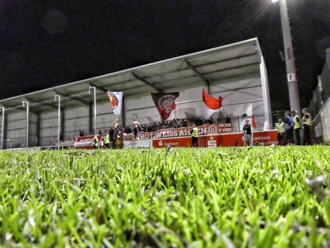 Gästefans | SV Lippstadt 08 – Rot Weiss Ahlen (15.09.2023) 3-0