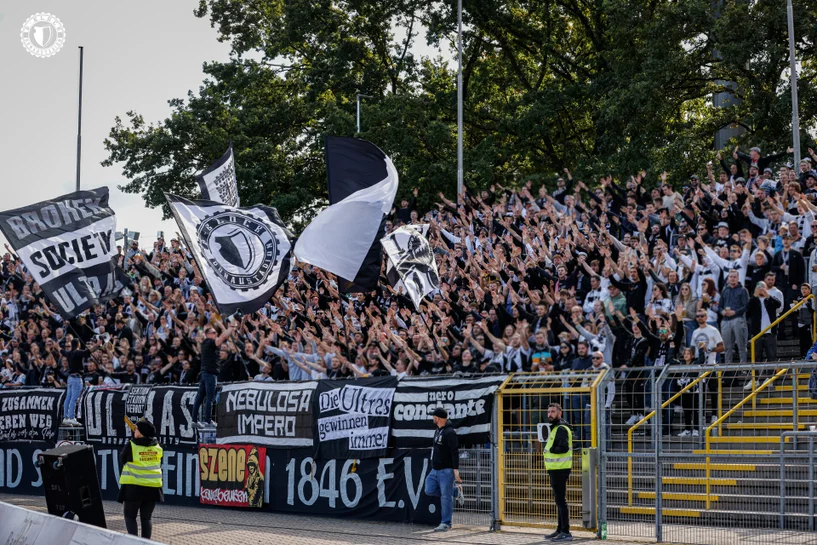SSV Ulm – Rot-Weiß Essen 2-1 (6)
