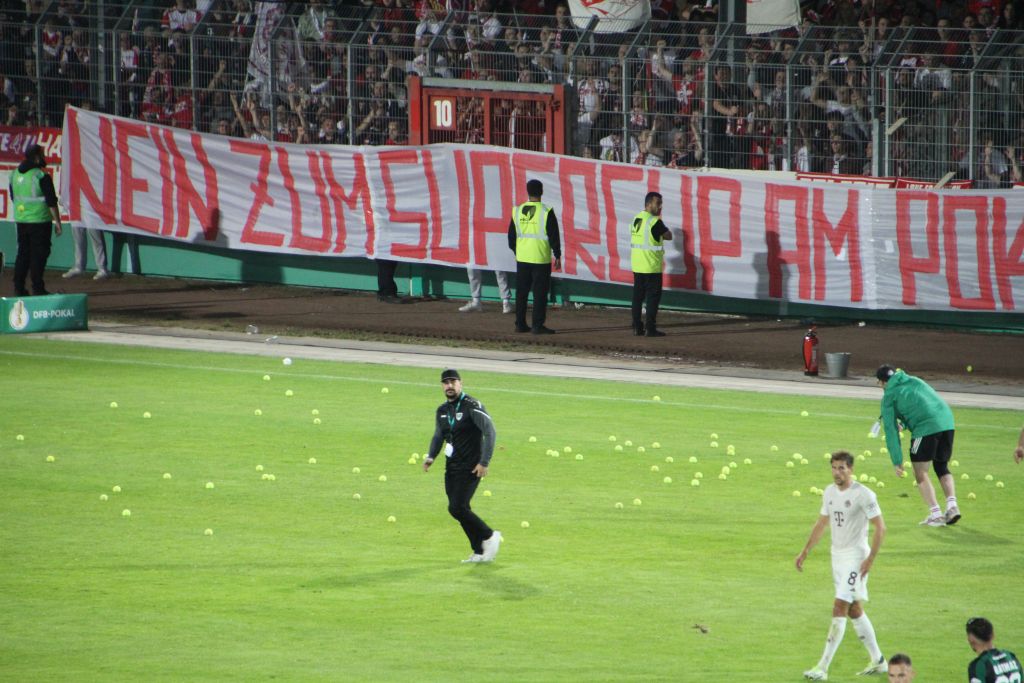 SC Preußen Münster – FC Bayern München 0-4 (4)