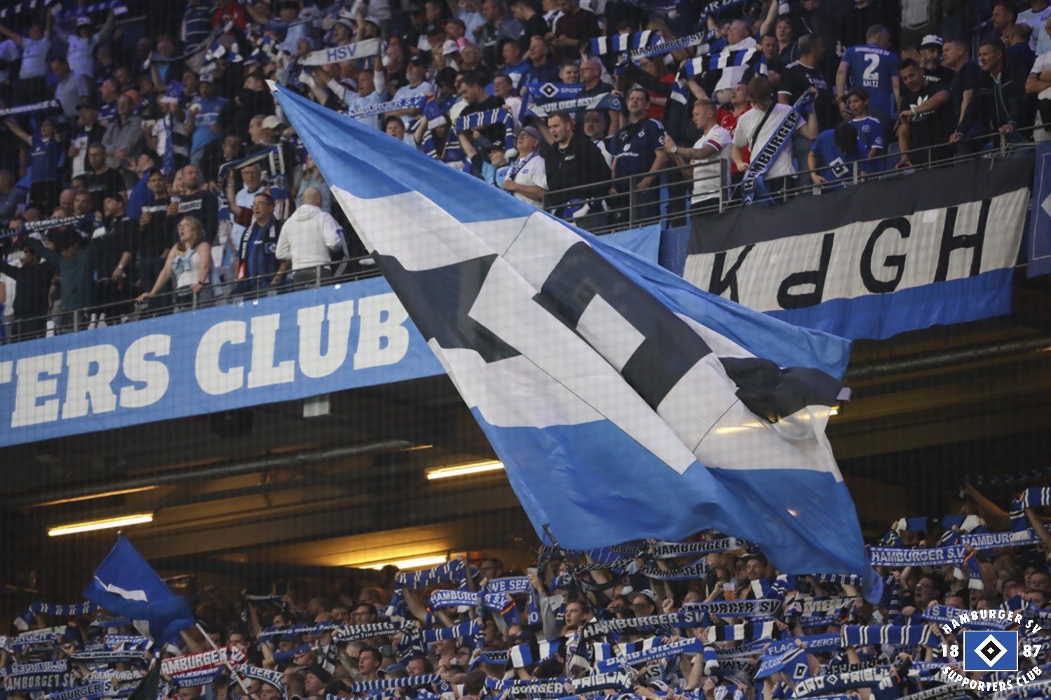 Hamburger SV – Fortuna Düsseldorf 1-0 (10)
