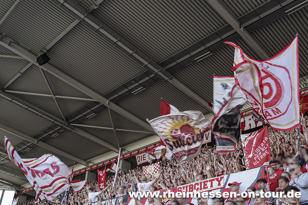 1. FSV Mainz 05 – Bayer 04 Leverkusen 0-3 (24)