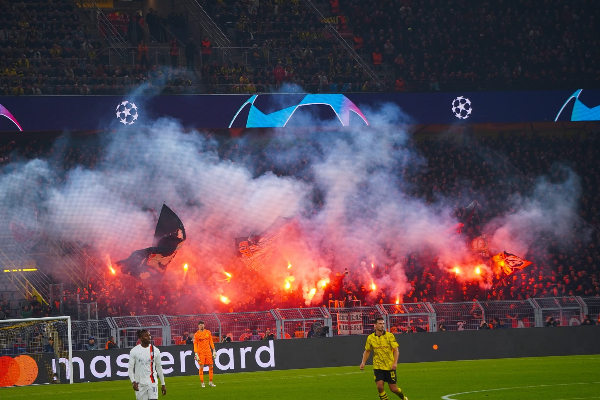 Borussia Dortmund – AC Mailand 0-0 (2)