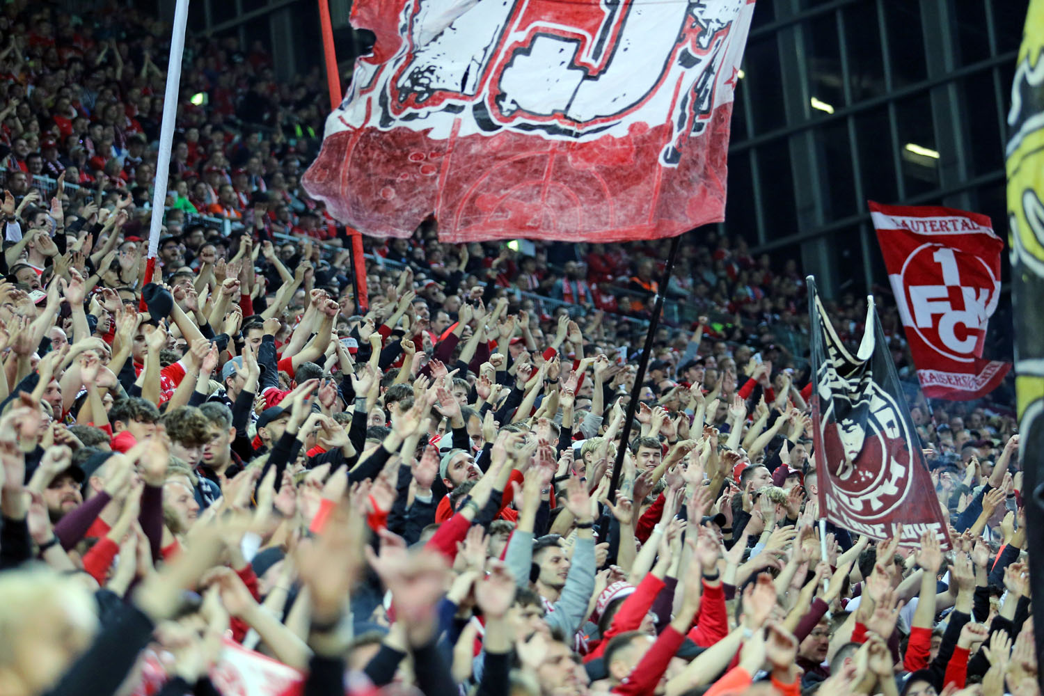 1. FC Kaiserslautern – Hannover 96 3-1 (2)