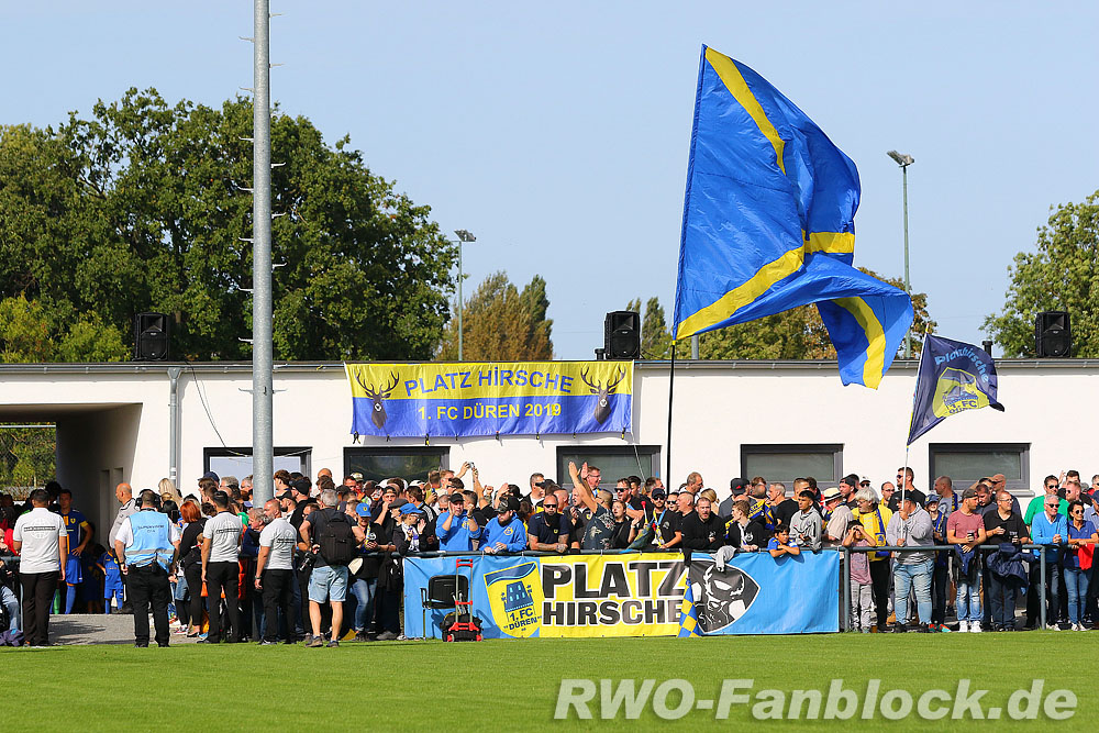 Heimfans | 1. FC Düren – Rot-Weiß Oberhausen (07.10.2023) 1-2